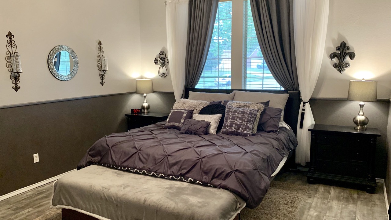 Photo of Bedroom in Elmo