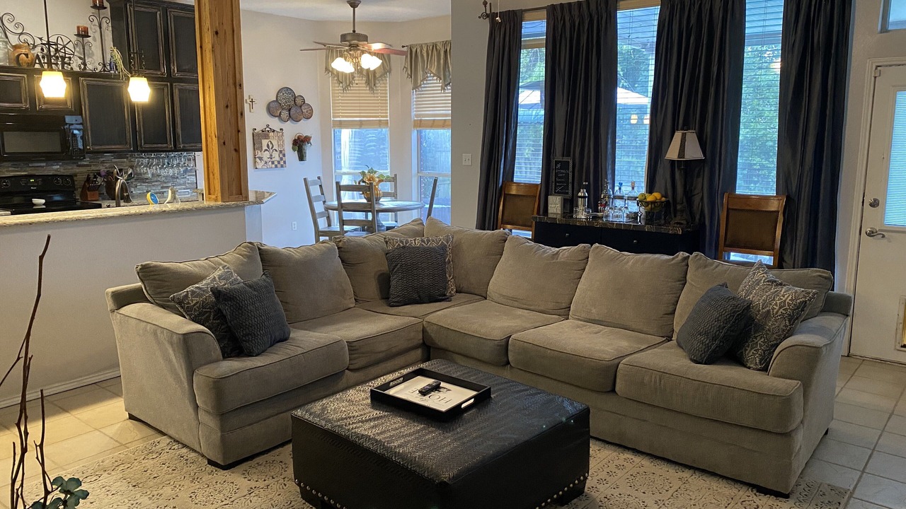 Photo of Livingroom in Elmo