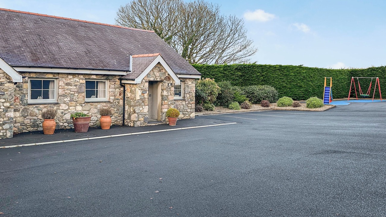 Photo of Outdoor in Bontnewydd