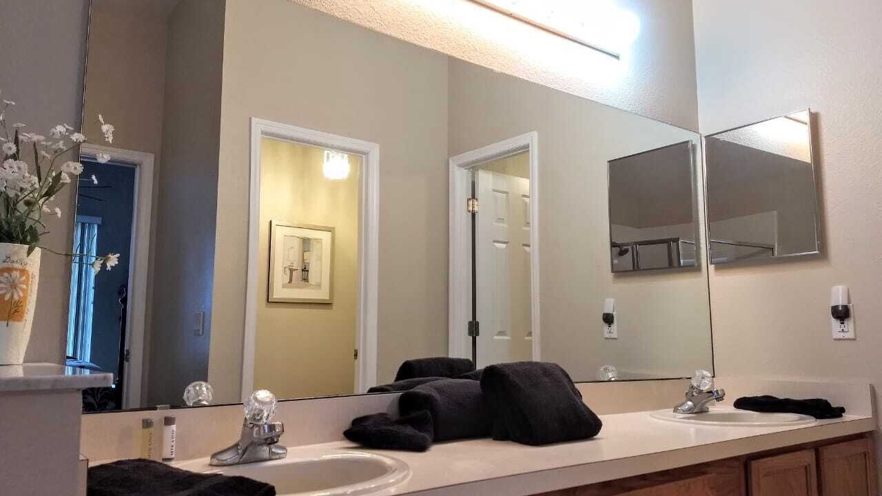 Photo of Bathroom in Eagle Pointe South