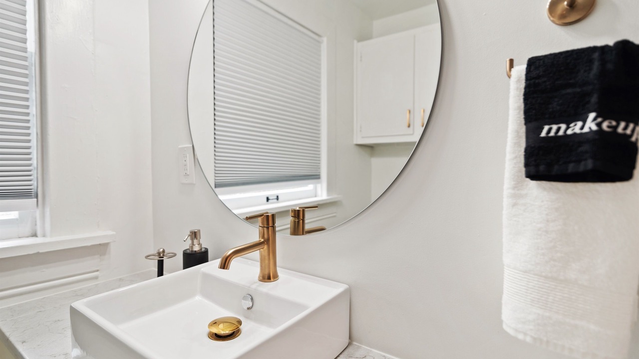Photo of Bathroom in Hillsboro Village