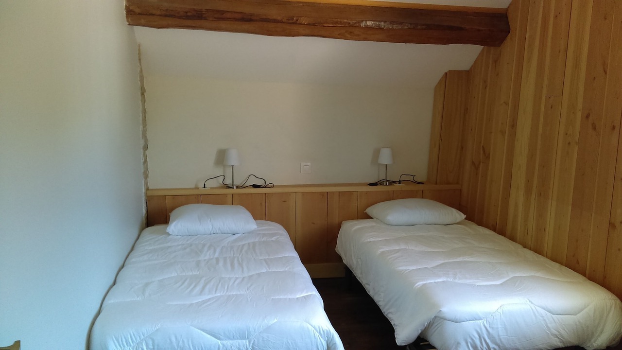 Photo of Bedroom in Moux-en-Morvan
