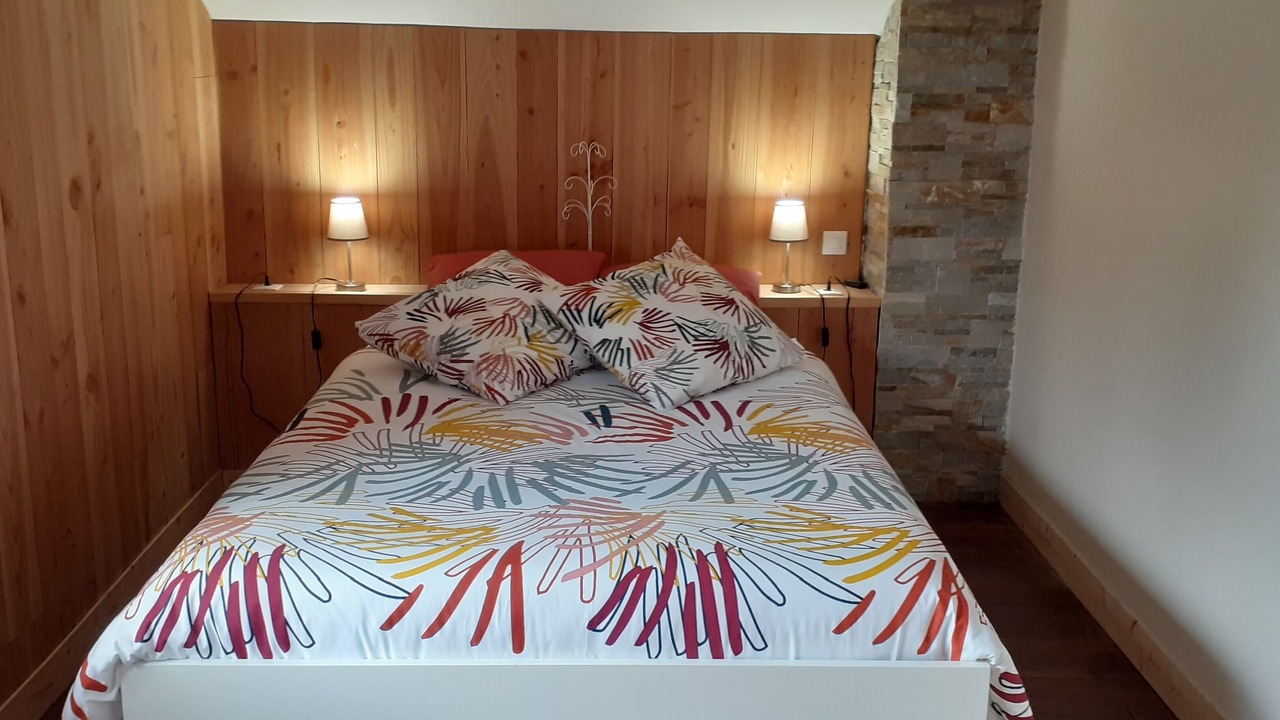 Photo of Bedroom in Moux-en-Morvan