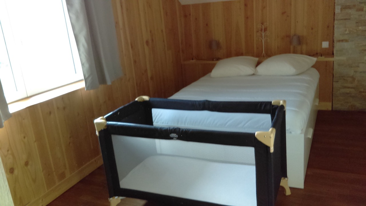 Photo of Bedroom in Moux-en-Morvan