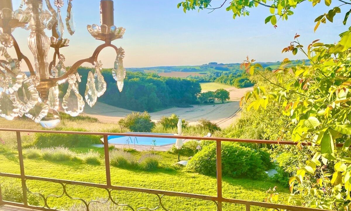 Photo of Outdoor in Bouteilles-Saint-Sebastien