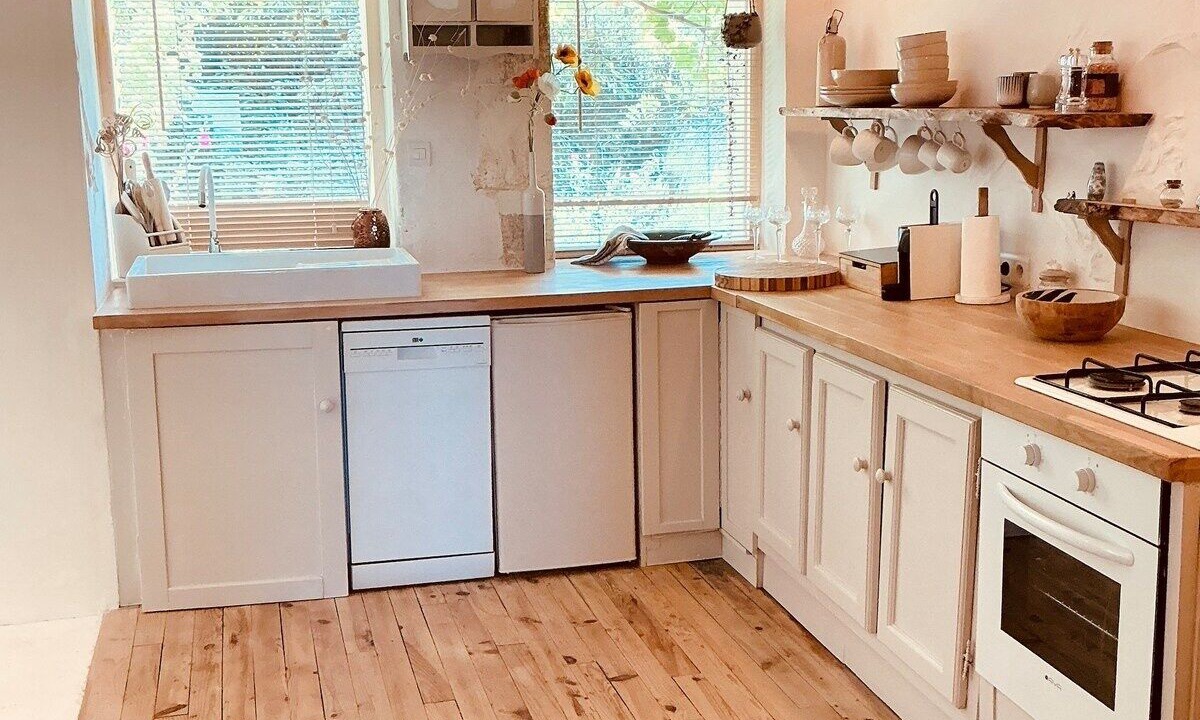 Photo of Kitchen in Bouteilles-Saint-Sebastien