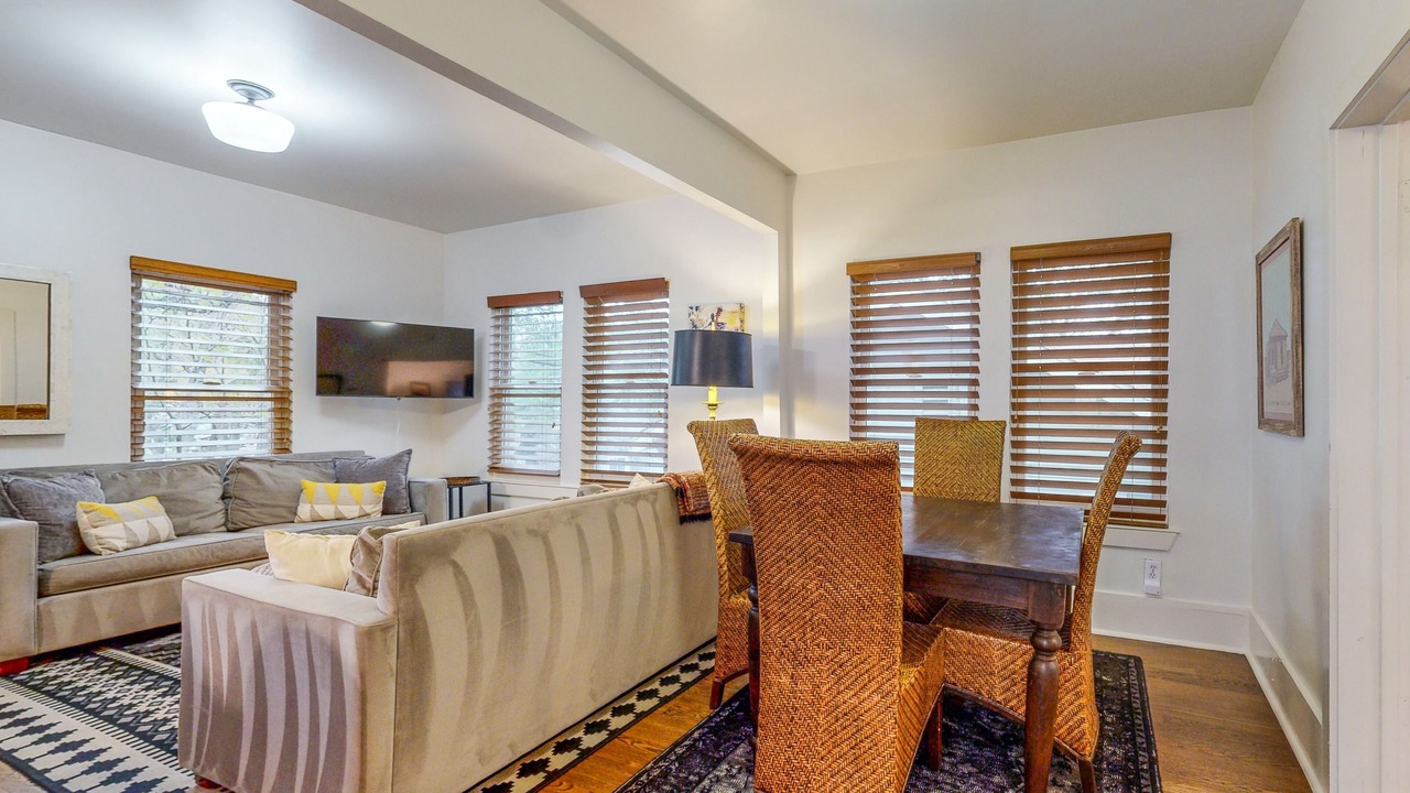 Photo of Livingroom in Clarksville