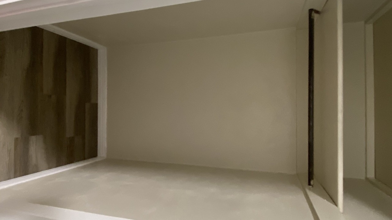 Photo of Others in Timberwolf