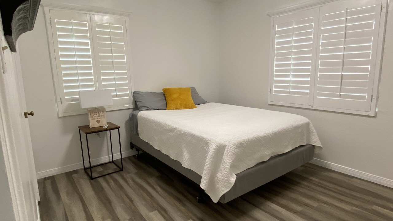 Photo of Bedroom in Timberwolf