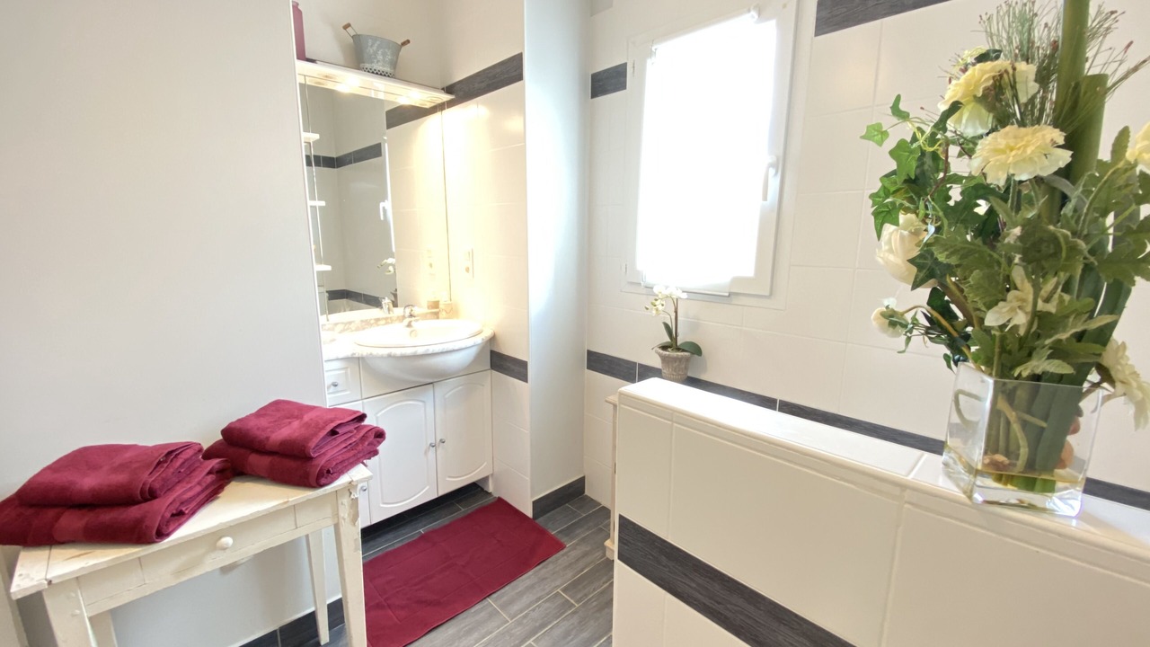 Photo of Bathroom in Larroque-sur-l'Osse