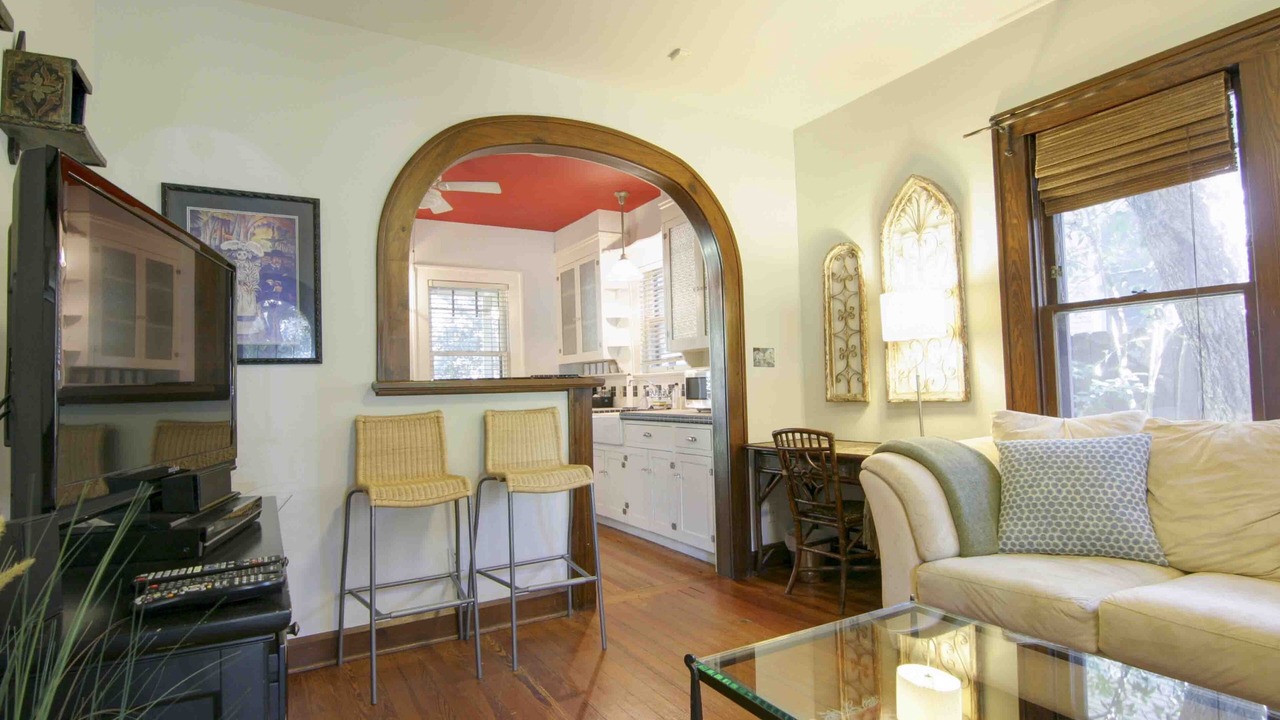 Photo of Livingroom in Hancock