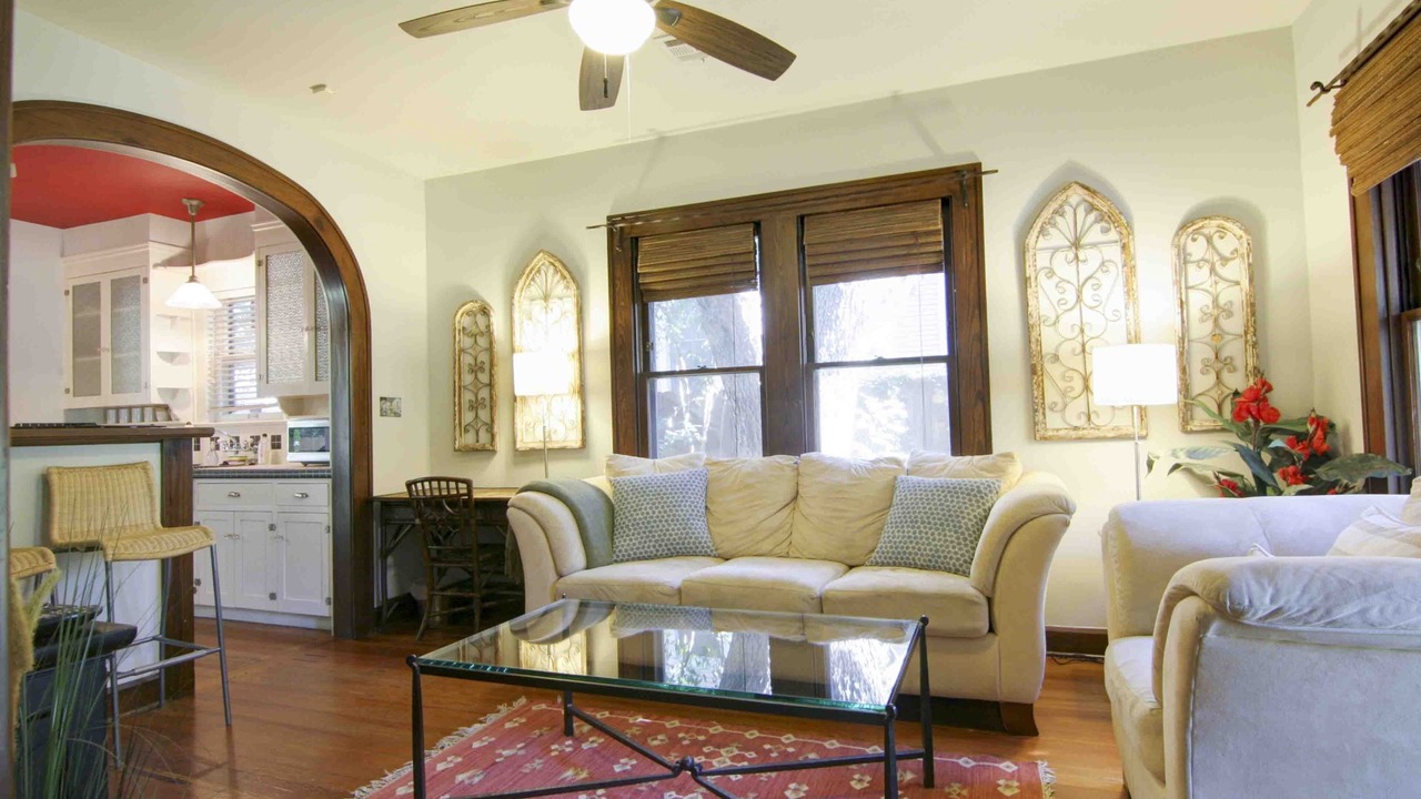 Photo of Livingroom in Hancock