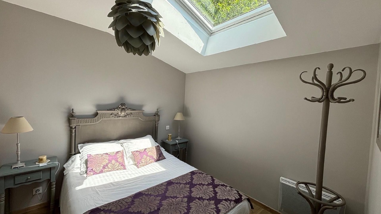 Photo of Bedroom in Saint-Etienne-en-Cogles