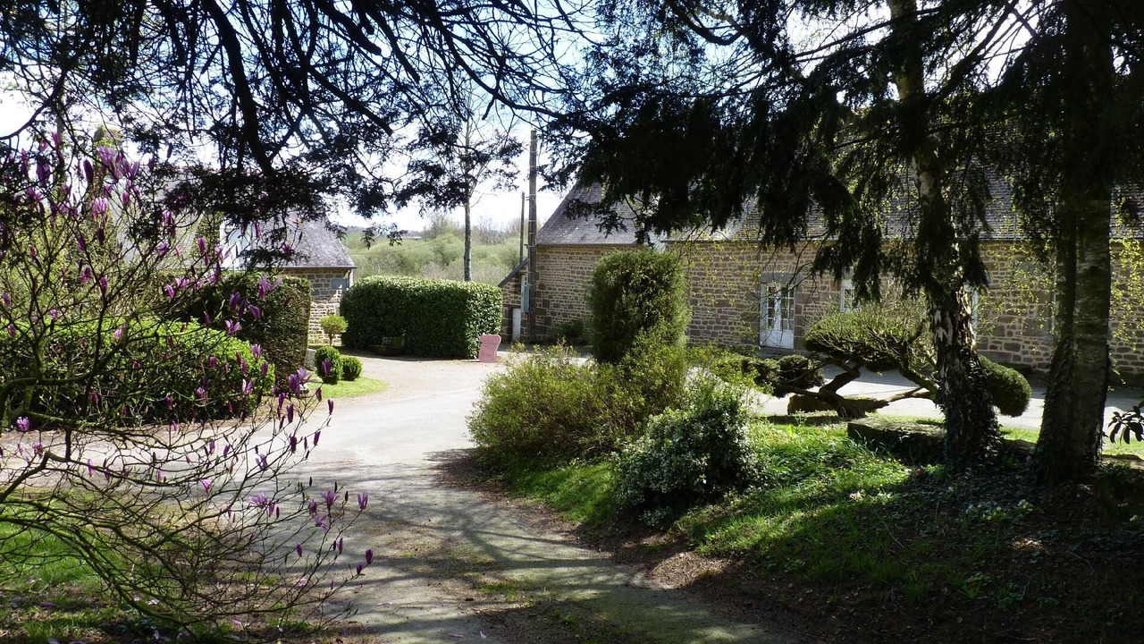 Photo of Others in Saint-Etienne-en-Cogles