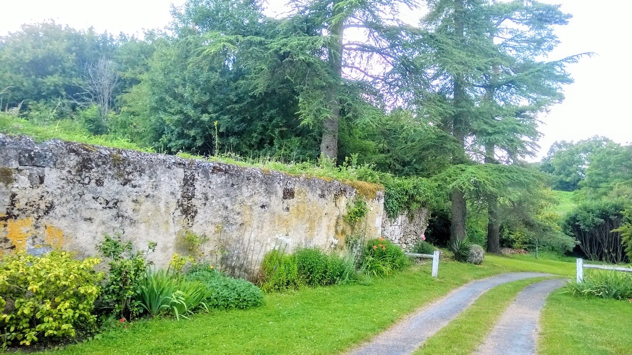 Photo of Outdoor in Pont-de-Ruan
