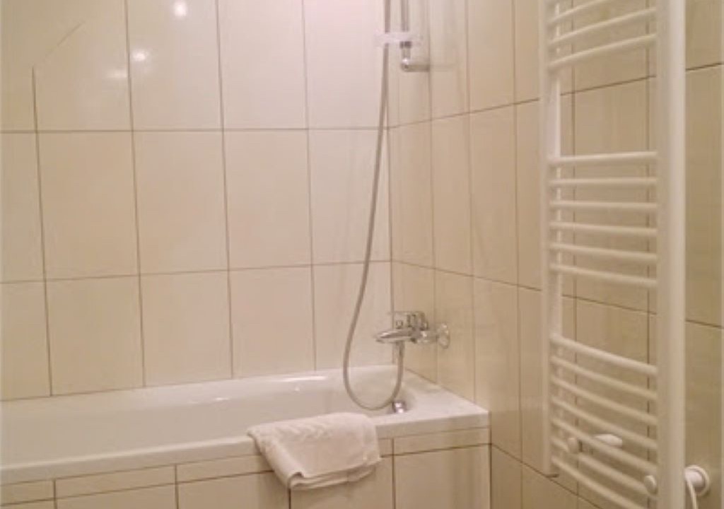 Photo of Bathroom in Pont-de-Ruan