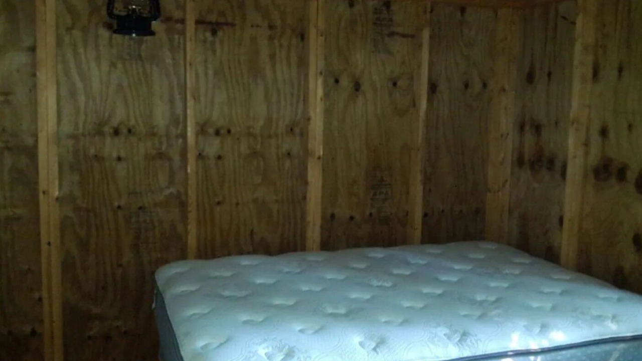 Photo of Bedroom in Winamac