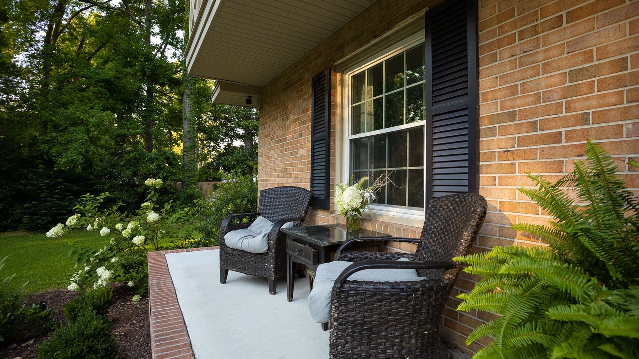 Photo of Patio Balcony in Elizabeth City