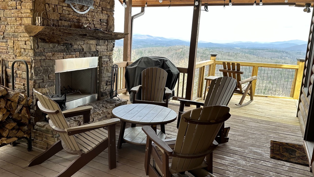Photo of Livingroom in Morganton