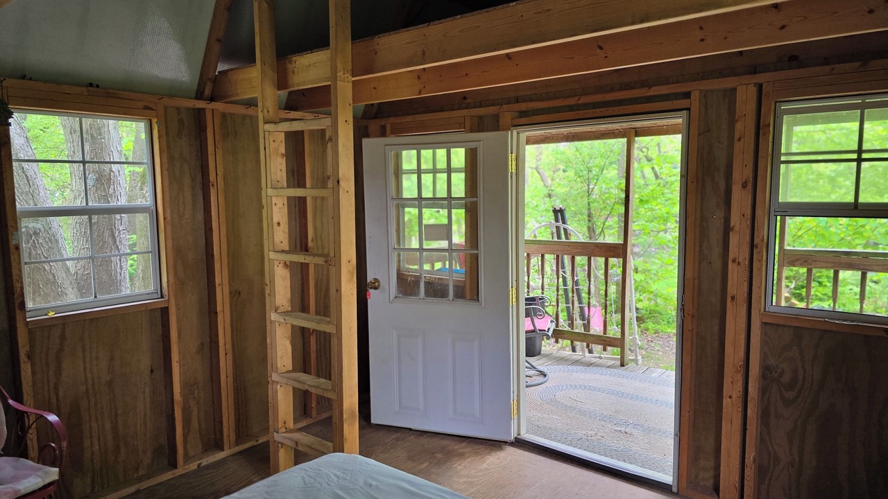 Photo of Bedroom in Winamac