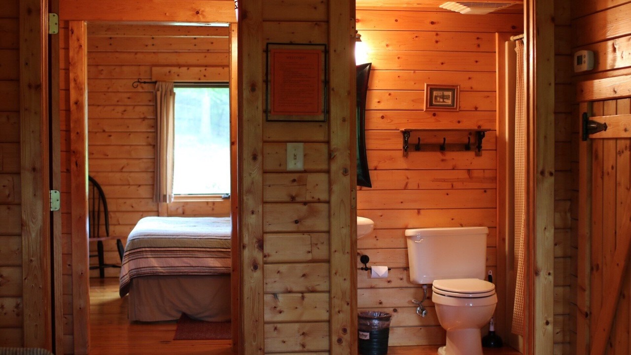 Photo of Bathroom in Luray