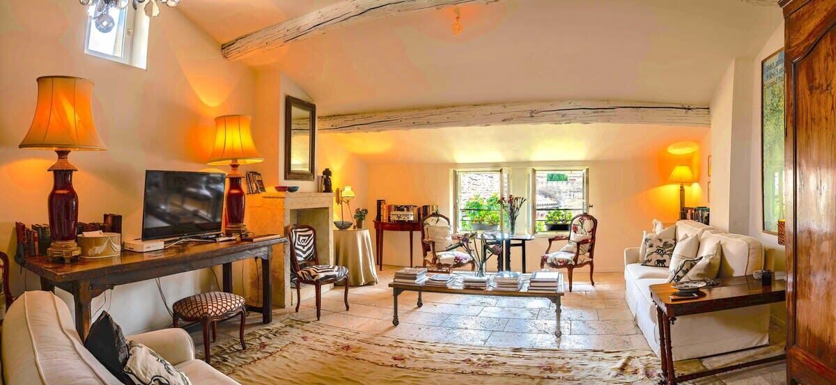 Photo of Livingroom in Uzes