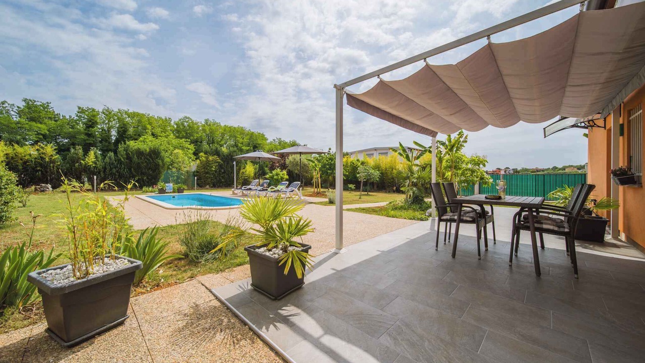 Photo of Outdoor in Musalez