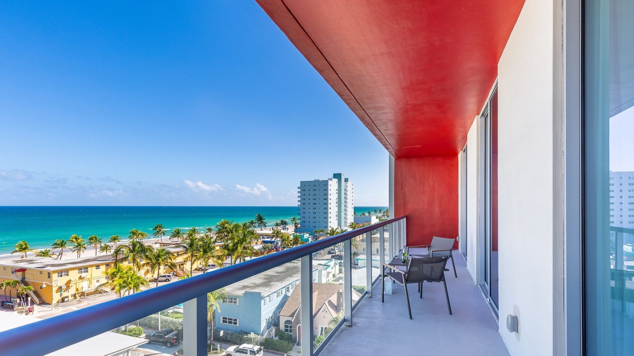 Photo of Patio Balcony in Hollywood