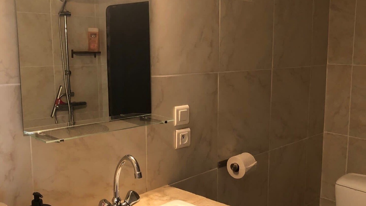 Photo of Bathroom in Limoux