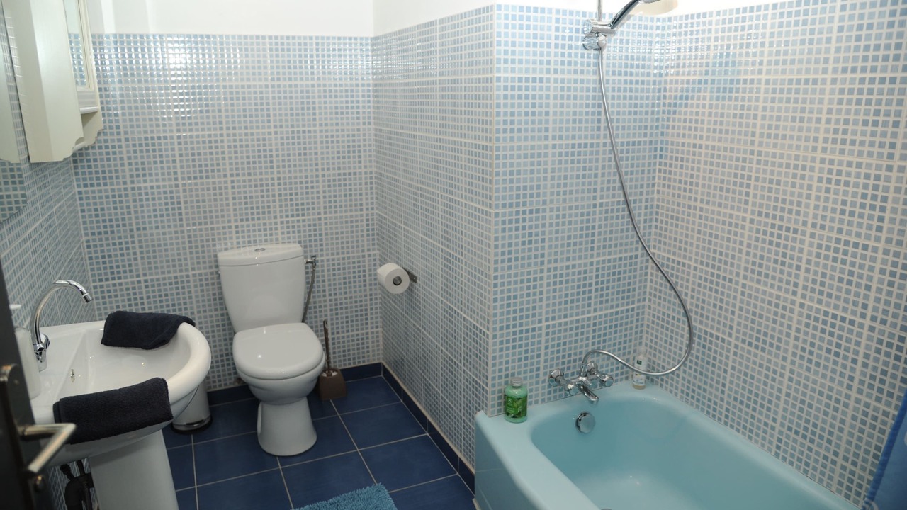 Photo of Bathroom in Limoux