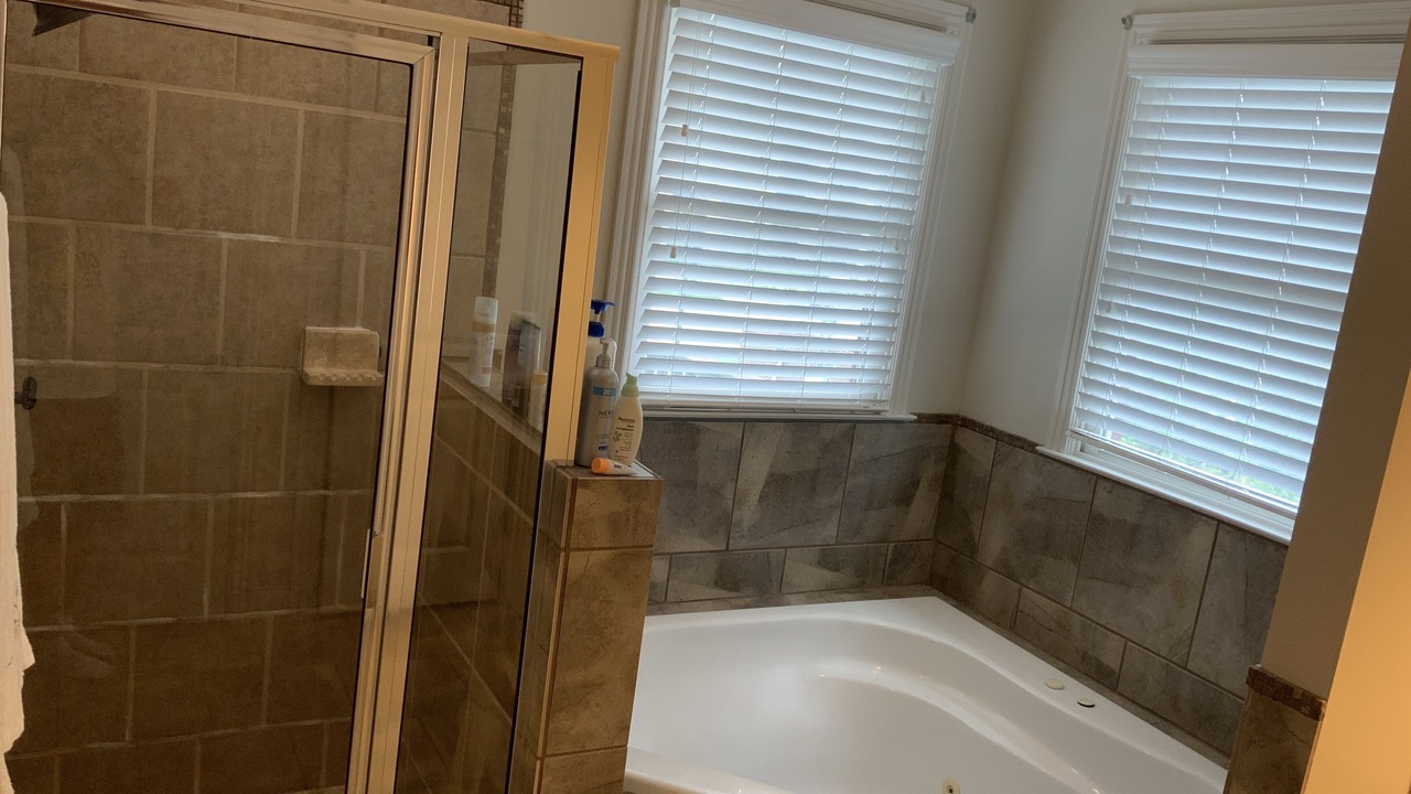 Photo of Bathroom in Hope Gardens