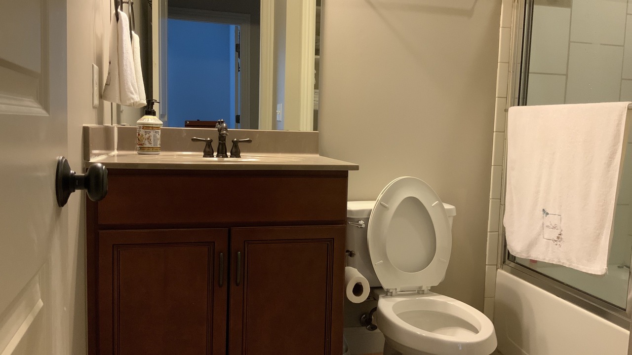 Photo of Bathroom in Hope Gardens