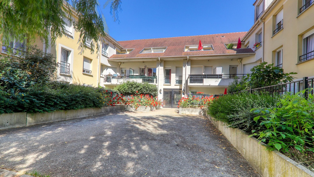 Photo of Outdoor in Serris