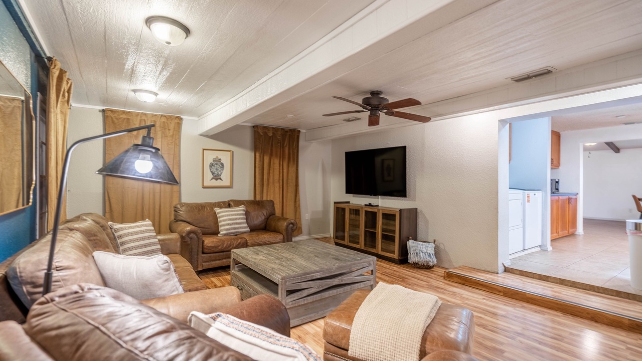 Photo of Livingroom in Odessa