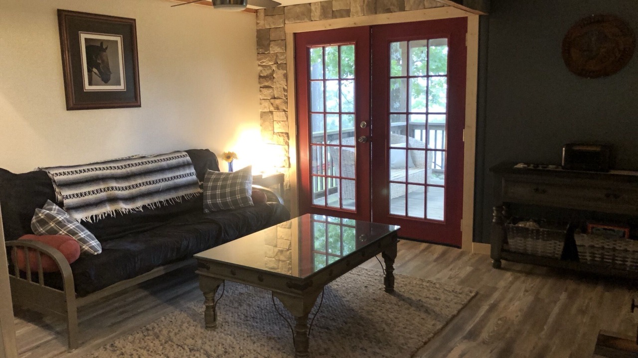Photo of Livingroom in Harrison