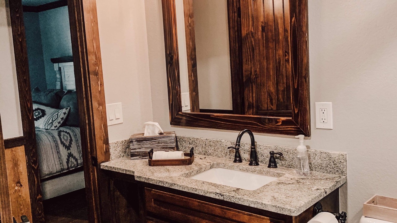 Photo of Bathroom in Sulphur