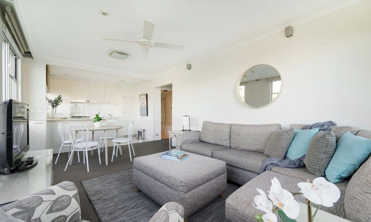 Photo of Livingroom in McMahons Point