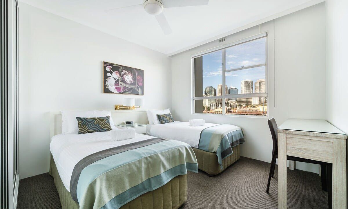 Photo of Others in McMahons Point