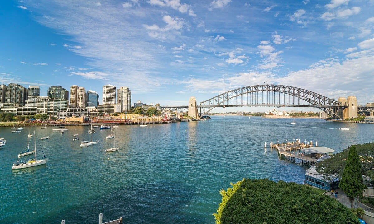 Photo of Others in McMahons Point