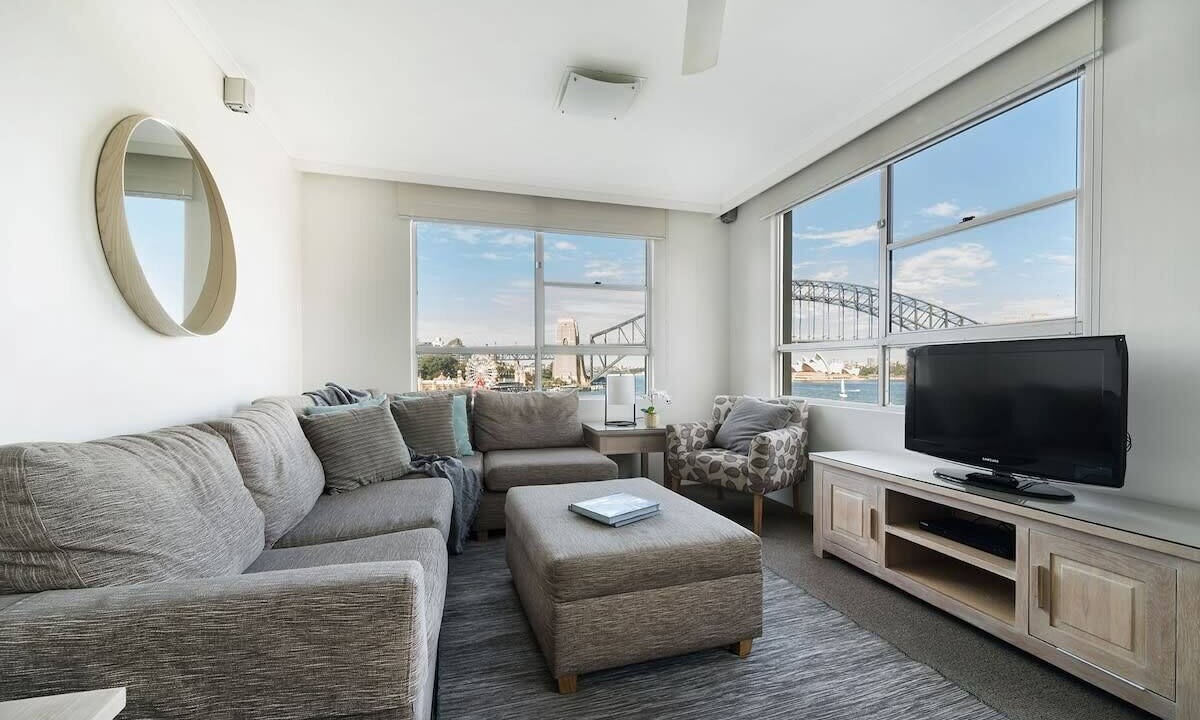 Photo of Livingroom in McMahons Point