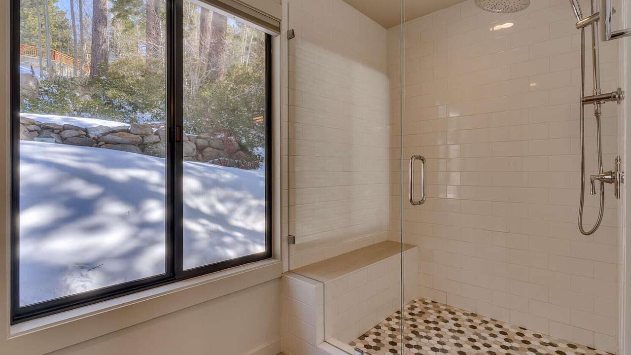 Photo of Bathroom in Lake Forest