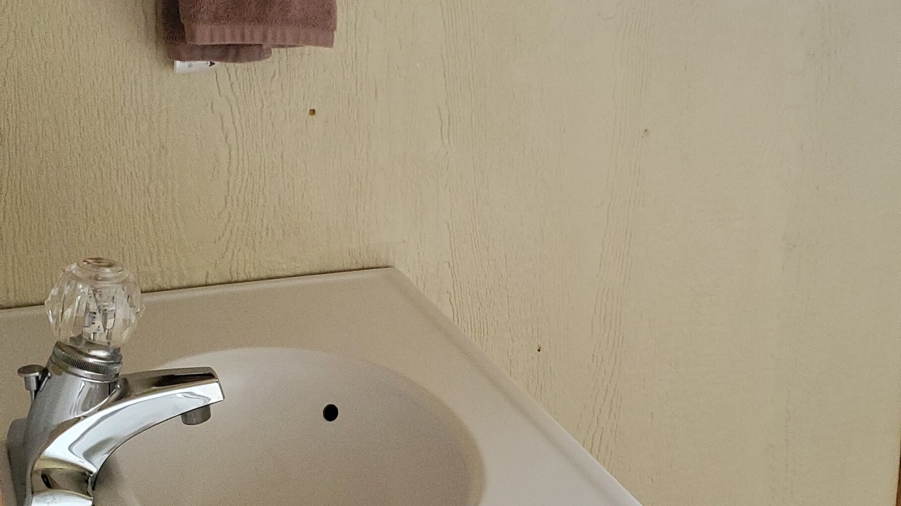 Photo of Bathroom in Shingleton