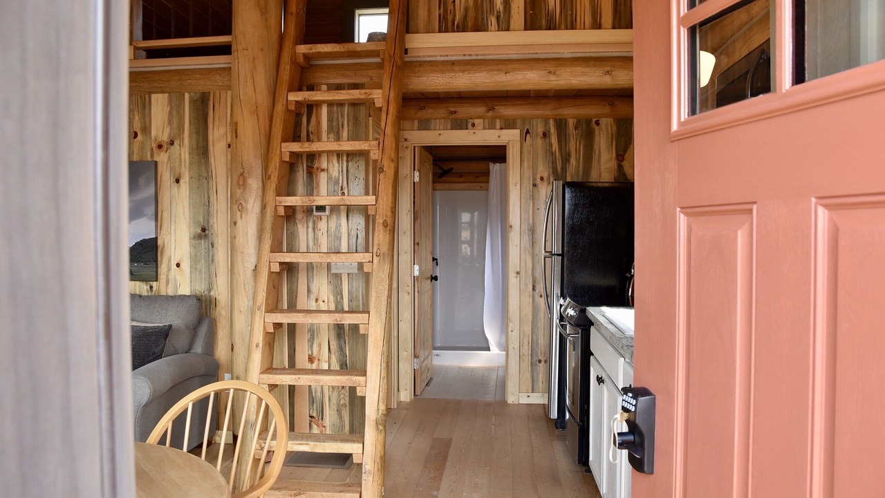 Photo of Others in Pray