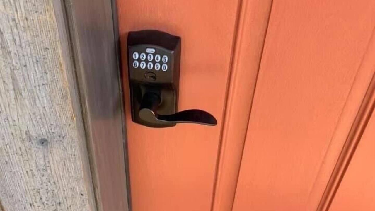 Photo of Others in Pray