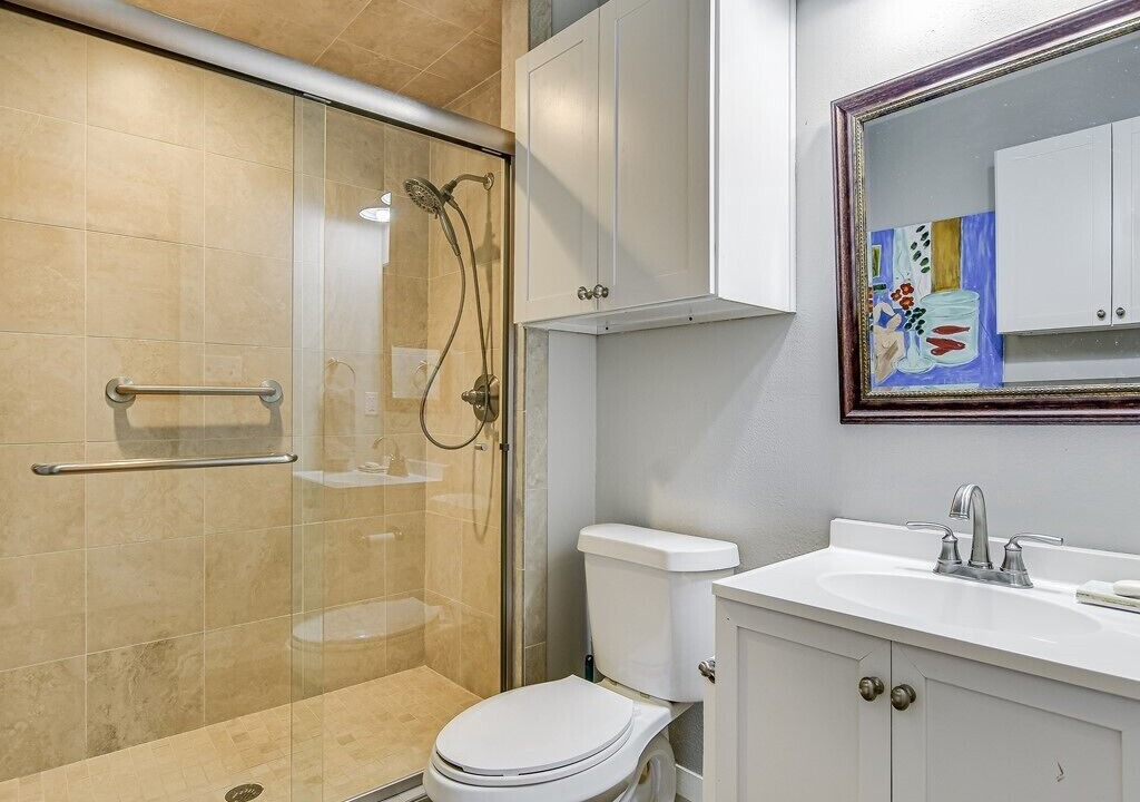 Photo of Bathroom in Wood Island
