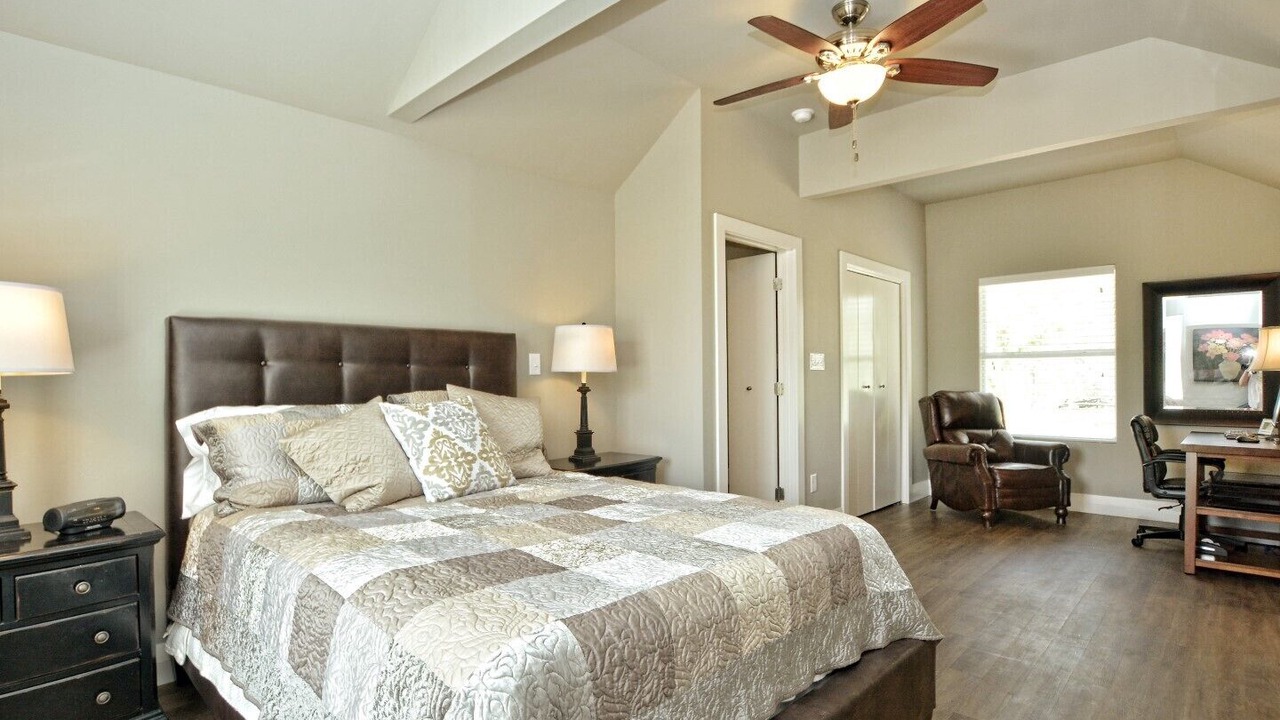 Photo of Bedroom in Wood Island