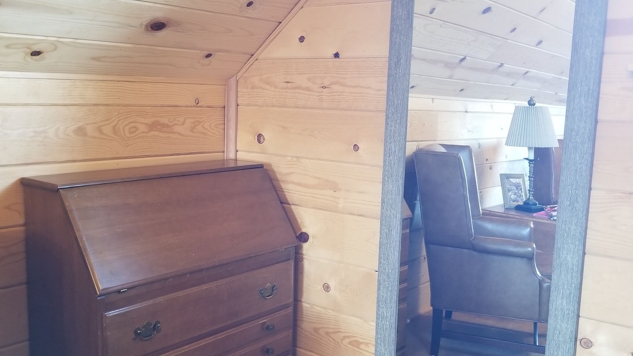 Photo of Others in Victor