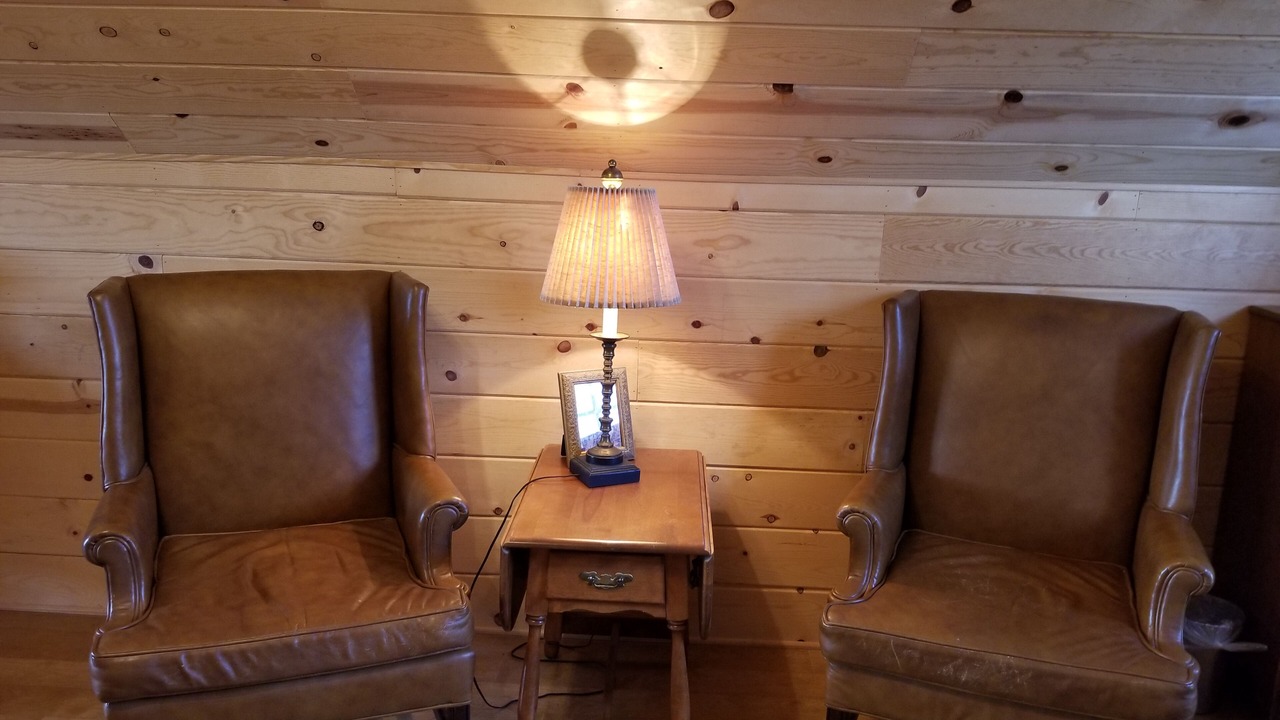 Photo of Others in Victor