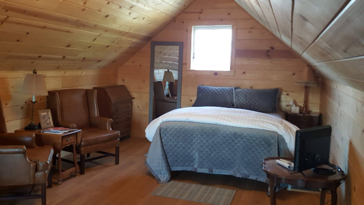 Photo of Others in Victor