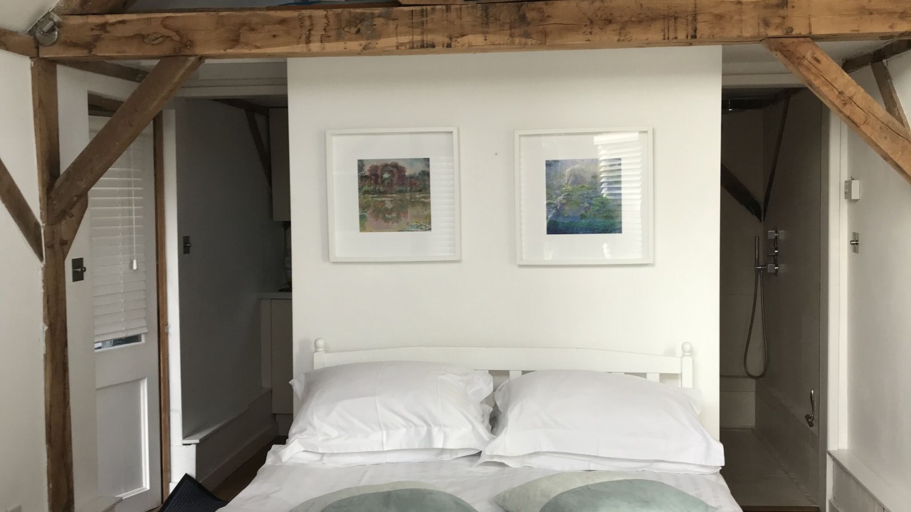 Photo of Bedroom in Haslemere